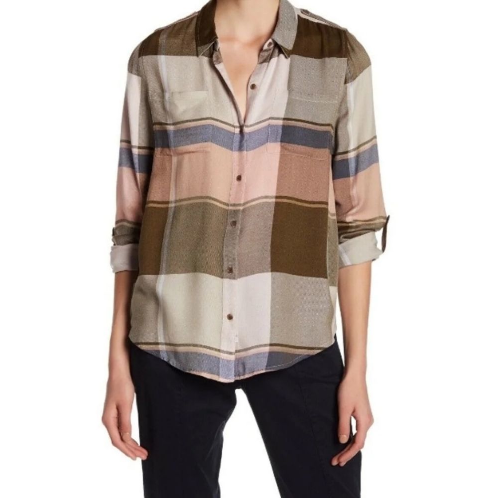 5x$25 Lucky brand long sleeve button down plaid shirt size XS